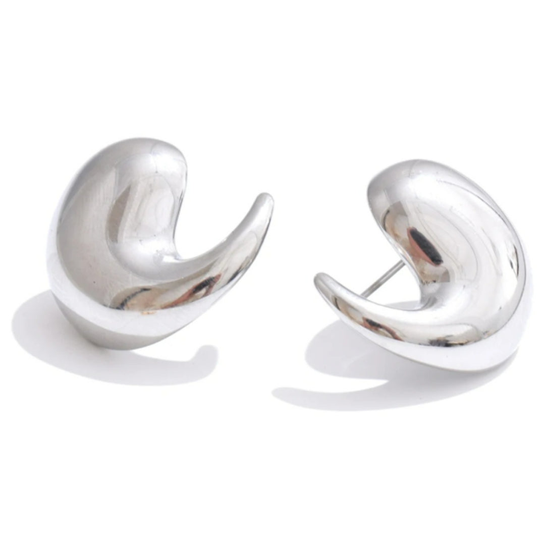 Aretes dorados en forma de gota – lenorajewelry.com/aretes-gota-brillante, Aretes modernos de acero inoxidable, aretes de gota, aretes dorados, pendientes modernos, joyería resistente al agua, aretes LENORA, pendientes elegantes, acero inoxidable