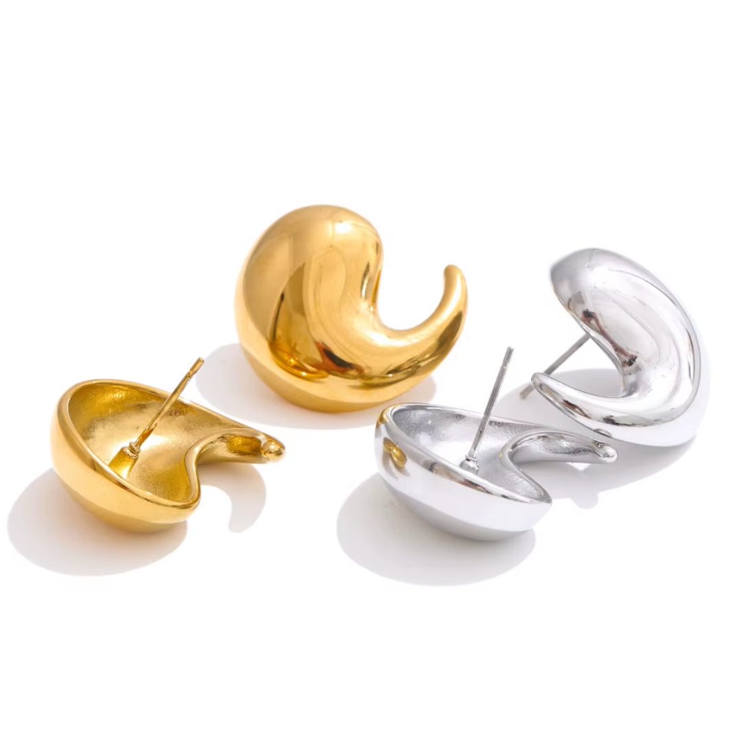 Aretes dorados en forma de gota – lenorajewelry.com/aretes-gota-brillante, Aretes modernos de acero inoxidable, aretes de gota, aretes dorados, pendientes modernos, joyería resistente al agua, aretes LENORA, pendientes elegantes, acero inoxidable