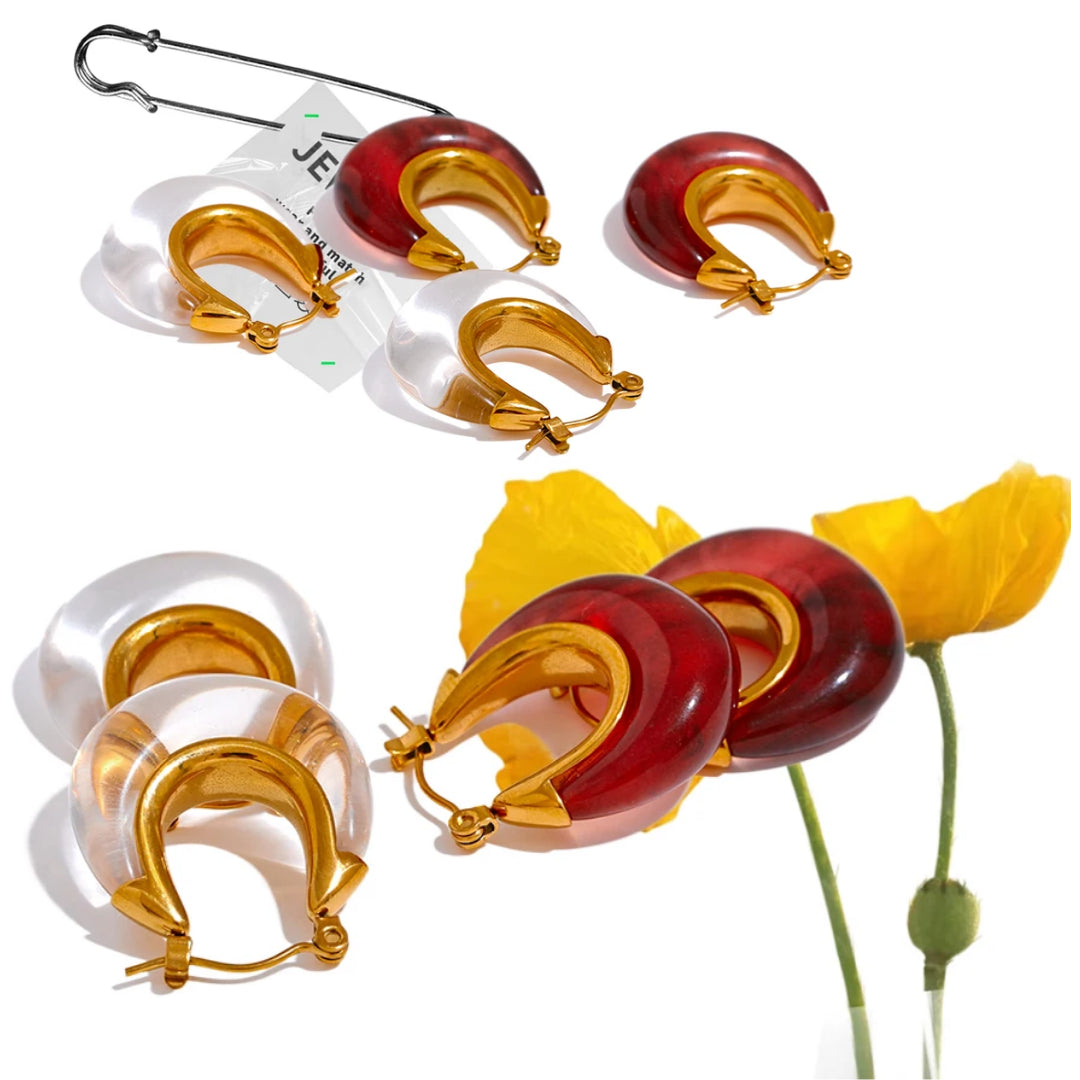 Pendientes Aro Éter Dorado Oro - Diseño Hueco Hipoalergénico – lenorajewelry.com/pendientes-aro-eter-dorado-oro-hipoalergenico , aros dorados, pendientes de acero inoxidable, joyería hipoalergénica, accesorios para mujeres, regalo elegante, lenora jewelry, pendientes de fiesta