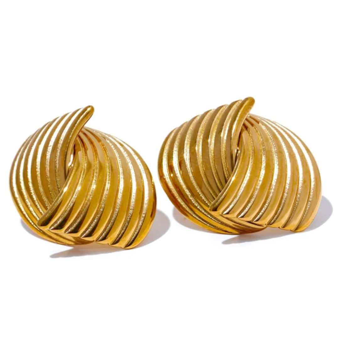 Pendientes de acero inoxidable hipoalergénicos - minimalismo escultórico – lenorajewelry.com/pendientes-eter-geometrico
pendientes geométricos, joyería hipoalergénica, pendientes acero inoxidable, oro 18k, pendientes minimalistas, regalo mujer, accesorios diarios, lenora jewelry