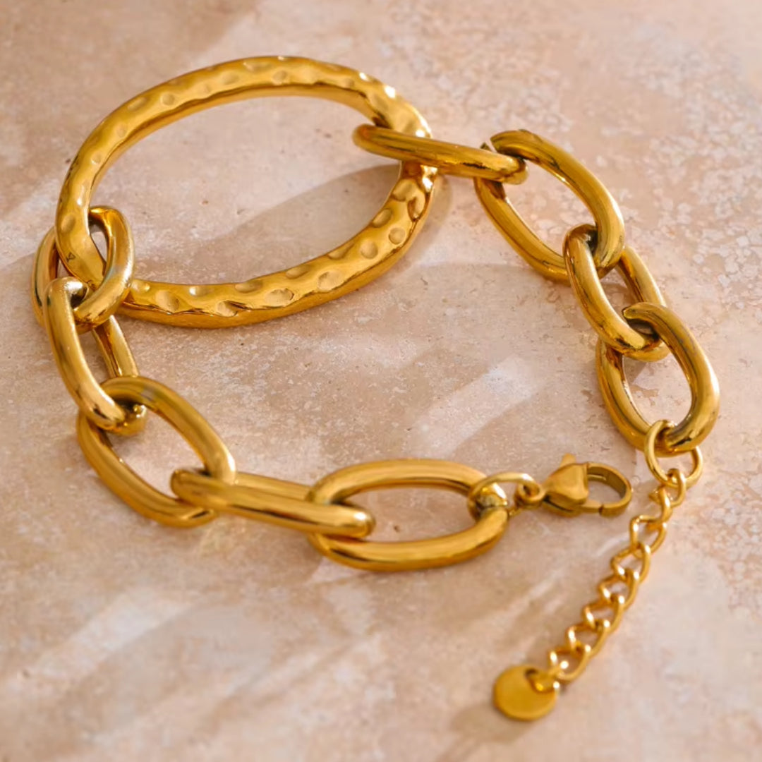 Joyería hipoalergénica con charm geométrico – lenorajewelry.com/pulsera-aura-ovalo-dorado
pulsera de acero inoxidable, joyería hipoalergénica, pulsera dorada para mujer, joyas modernas, regalo elegante, lenora joyas, diseño geométrico, envío rápido, oro PVD, accesorios diarios