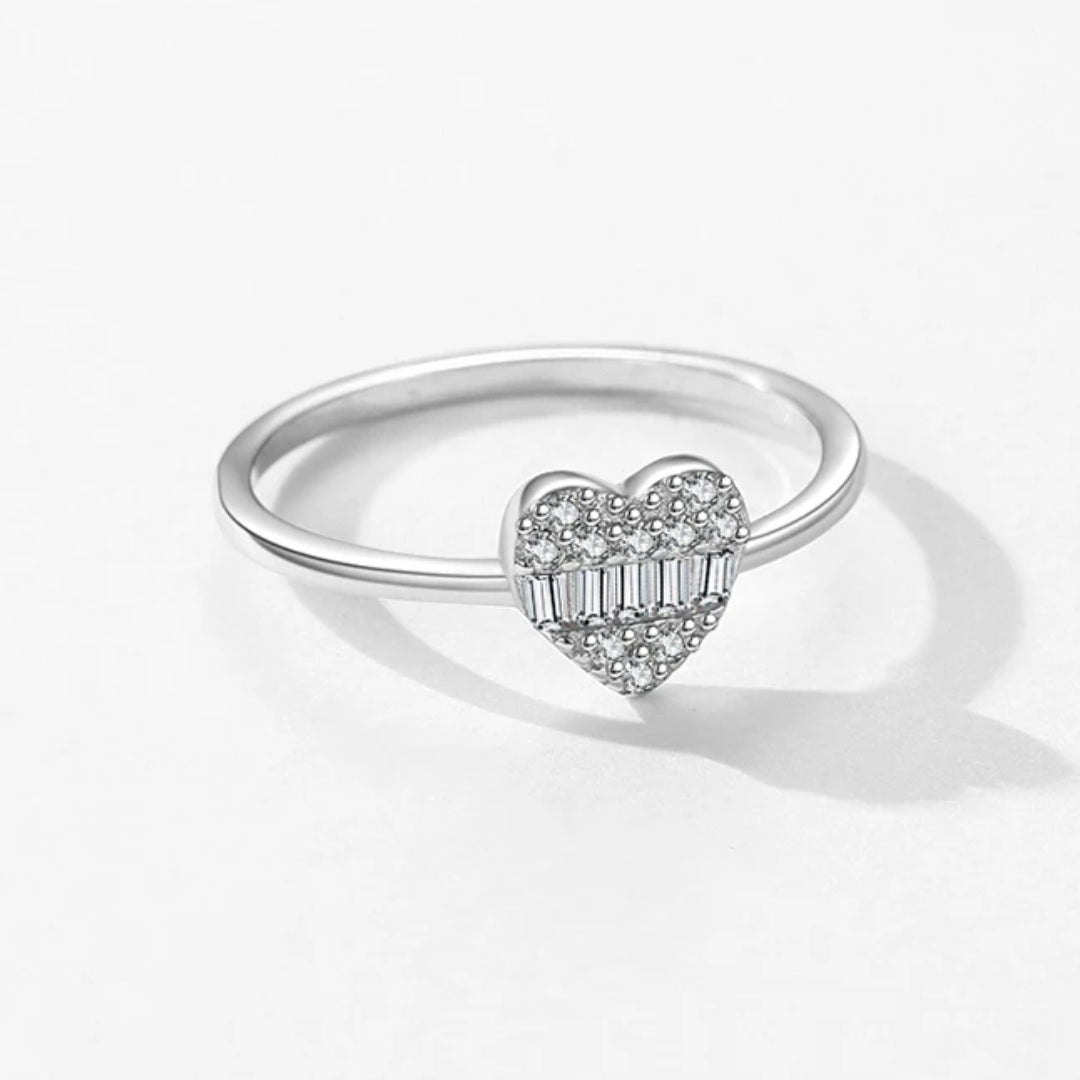 anillo de plata 925, anillo corazón, anillo de circonitas, anillo de amor, joyería fina para mujeres, anillo de boda, anillo de compromiso, joyería clásica, anillo bañado en platino