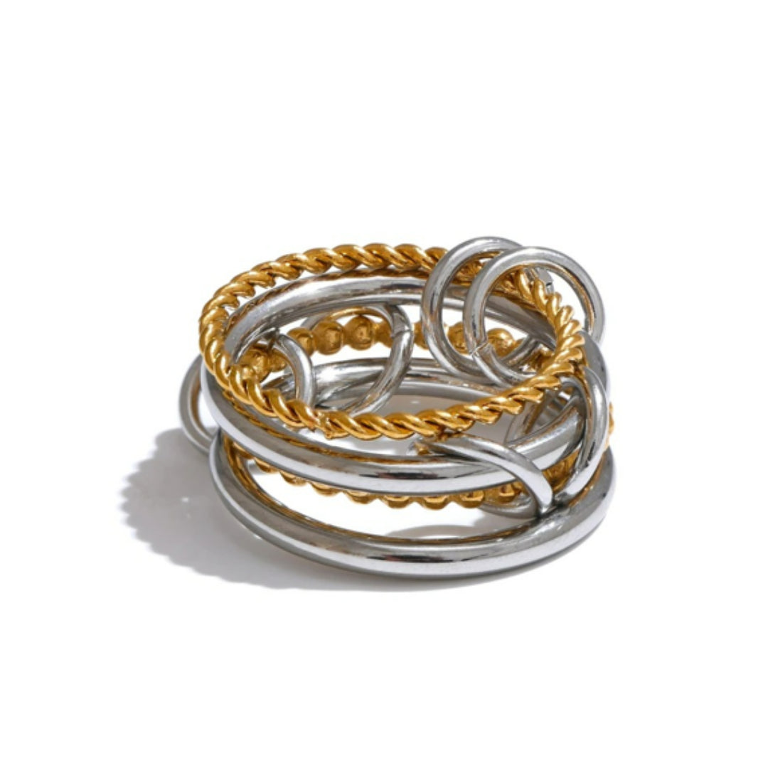 Anillo moderno de acero inoxidable dorado – lenorajewelry.com/anillo-apilado-dorado-acero-lenora, Joyería femenina con diseño de cuatro bandas, Spinelli Kilcollin jewelry, Spinelli Kilcollin rings, Spinelli Kilcollin earrings, Spinelli Kilcollin bracelets, Spinelli Kilcollin necklaces, Spinelli Kilcollin Los Angeles, Spinelli Kilcollin fine jewelry, Spinelli Kilcollin gold rings, Spinelli Kilcollin silver rings, Spinelli Kilcollin engagement rings, Spinelli Kilcollin wedding rings
