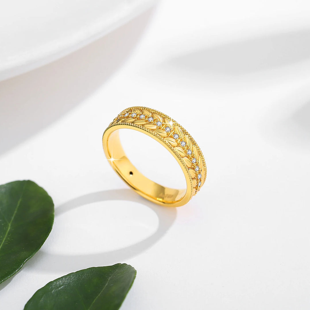 anillo de oro 18k, anillo de moissanita, joyería de lujo, anillo de oro para mujer, joyas exclusivas, regalo de alta calidad, anillo certificado, anillo de oro sólido, anillo de diamantes, anillo elegante