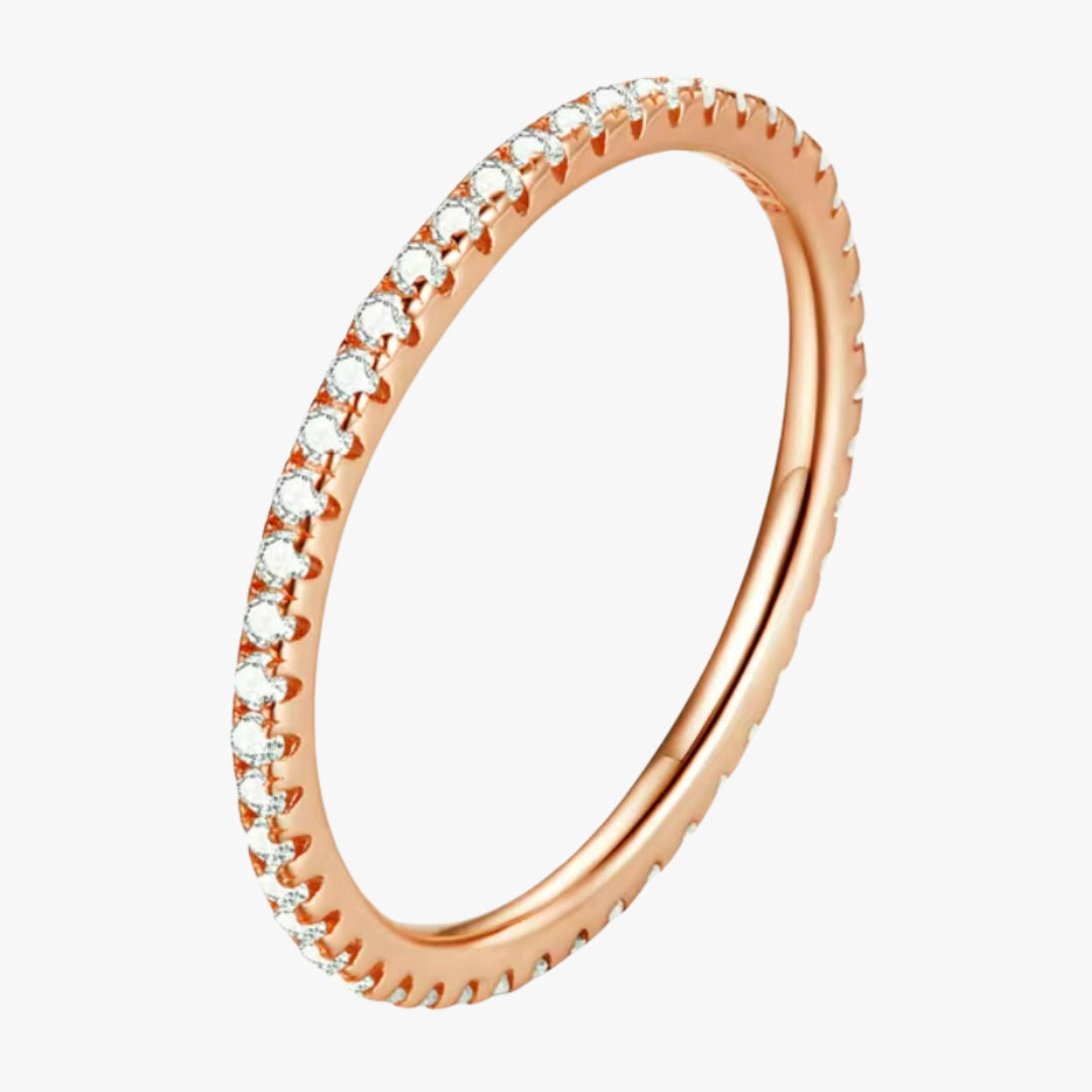 anillo de plata 925, anillo zirconia cúbica, aros eternity, anillo apilable, joyería minimalista, anillo elegante, anillo de moda, anillo de eternidad, anillo de plata esterlina, anillo para mujer