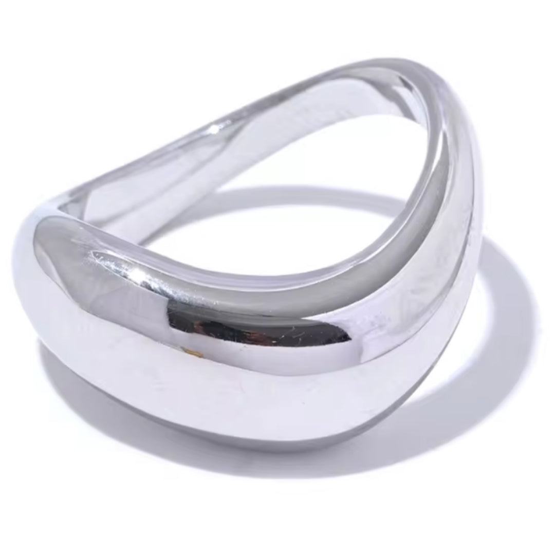 anillo minimalista, anillo geométrico, anillo de acero inoxidable, anillo baño de oro, anillo impermeable, anillo moderno, anillo elegante, anillo para mujeres, joyas distintivas, anillo de dedo, joyas de moda.
