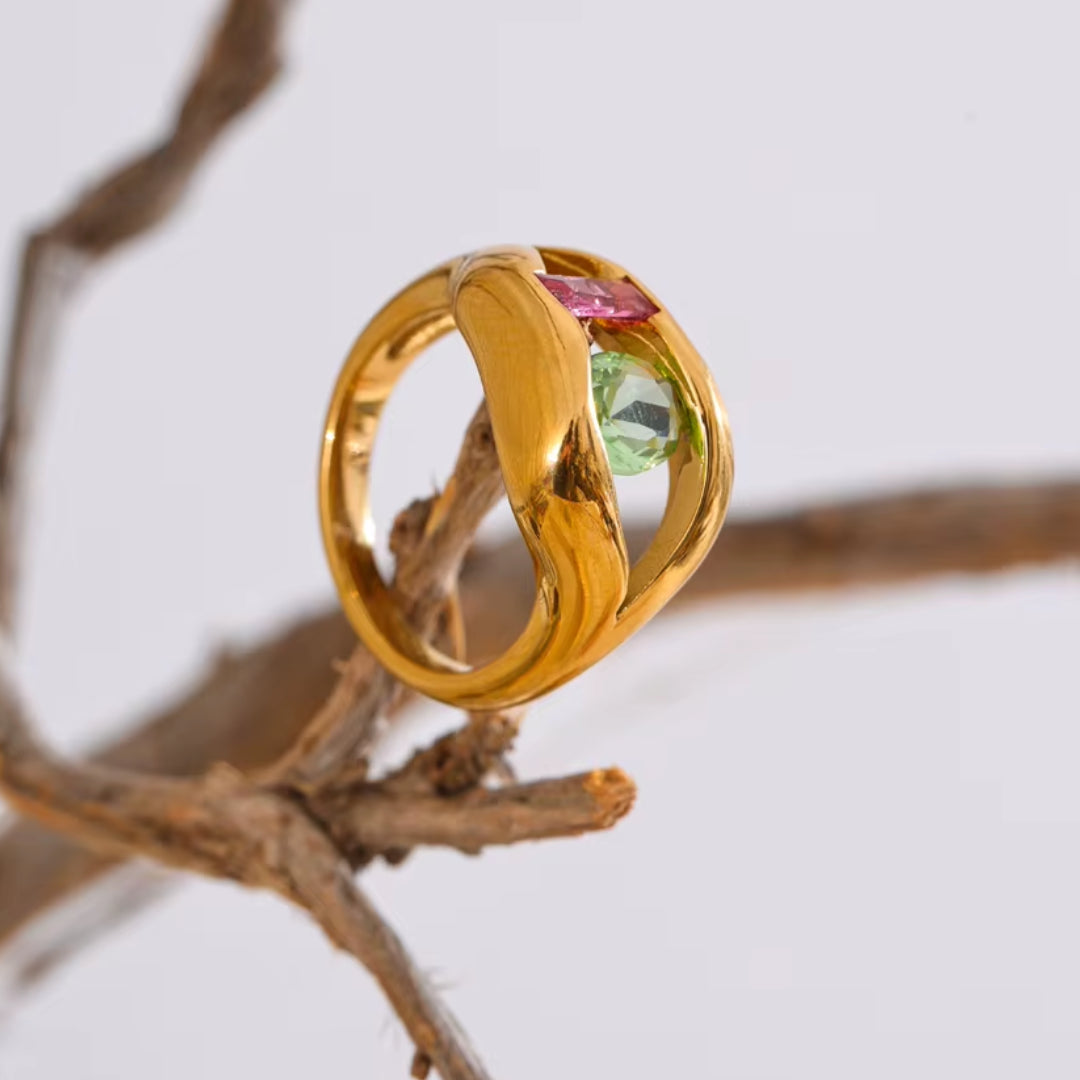 Anillo hipoalergénico de acero inoxidable – lenorajewelry.com/anillo-labris-aureo-oro