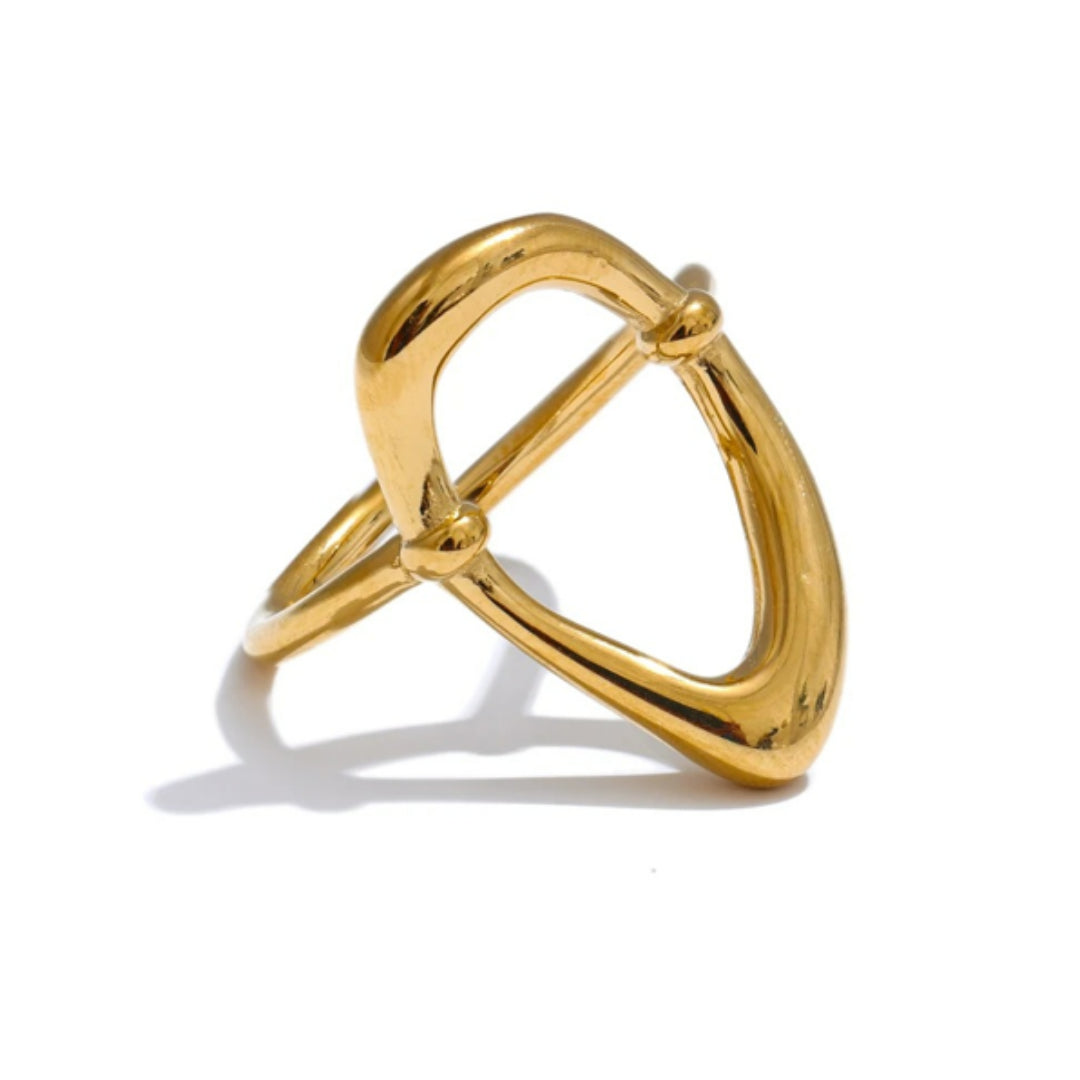 Essential Oval Ring