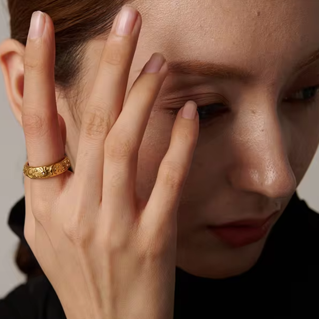anillo, estelar, lenora, oro, real, zirconia, elegante, joyería, Eternal Glamour

