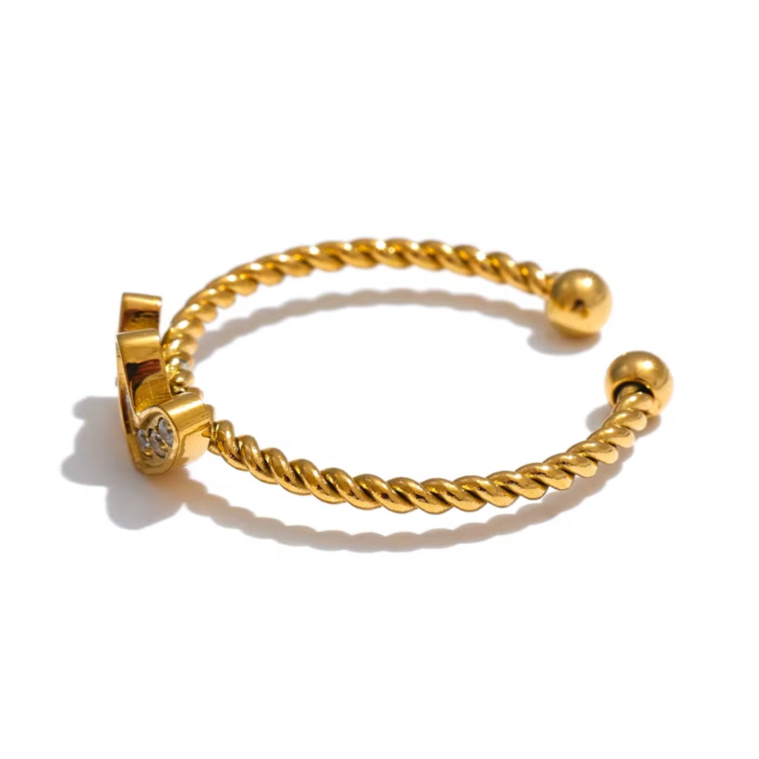 anillo ajustable, anillo de zircón, anillo abierto, joyería de acero inoxidable, anillo dorado, joyería para mujeres
https://lenorajewelry.com/anillo-ajustable-dorado-corazon-oro-18k-lenora