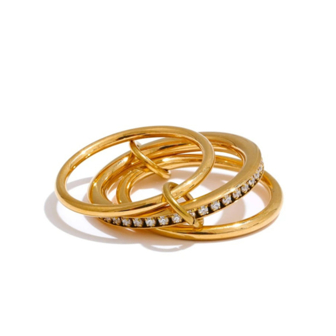 Anillo apilable Luz Estelar capas redondas con circonitas – lenorajewelry.com/anillo-apilable-luz-estelar-oro-pvd, anillo apilable oro, joyería fina mujer, anillo circonitas, anillos stackable, regalo elegante, joyas capas, acero inoxidable dorado, LENORA, joyería estelar  Spinelli Kilcollin jewelry, Spinelli Kilcollin rings, Spinelli Kilcollin earrings, Spinelli Kilcollin bracelets, Spinelli Kilcollin necklaces, Spinelli Kilcollin Los Angeles, Spinelli Kilcollin fine jewelry, Spinelli Kilcollin gold rings,