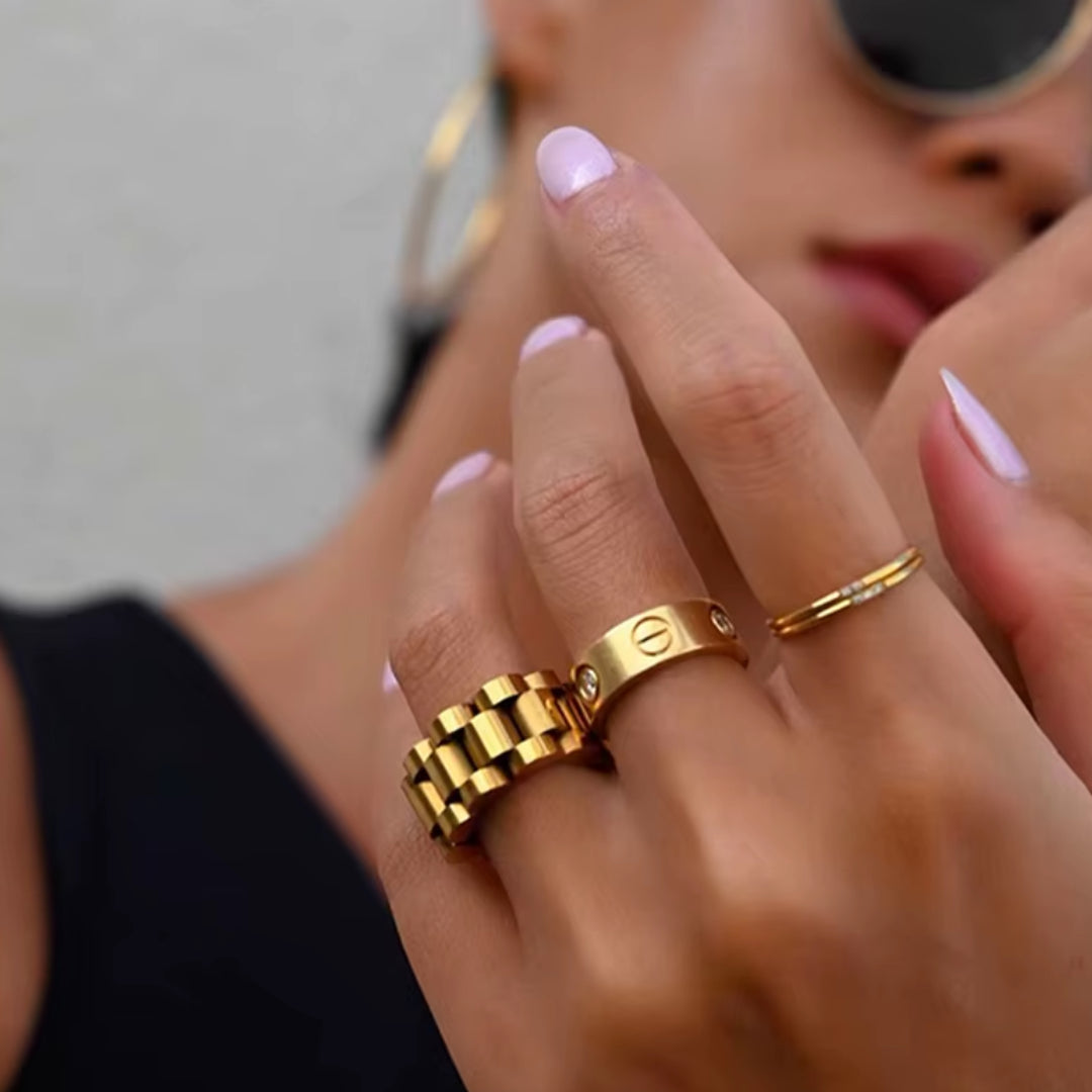 Golden Chain Ring