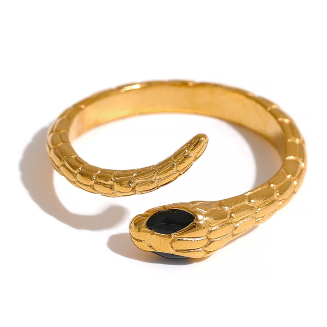 anillo de serpiente, anillo dorado, anillo ajustable, anillo resistente al agua, joyería de acero inoxidable, joyería animal, anillo elegante, anillo de moda, joyería femenina, accesorios para mujer
https://lenorajewelry.com/anillo-serpiente-dorada-ajustable-resistente-agua
