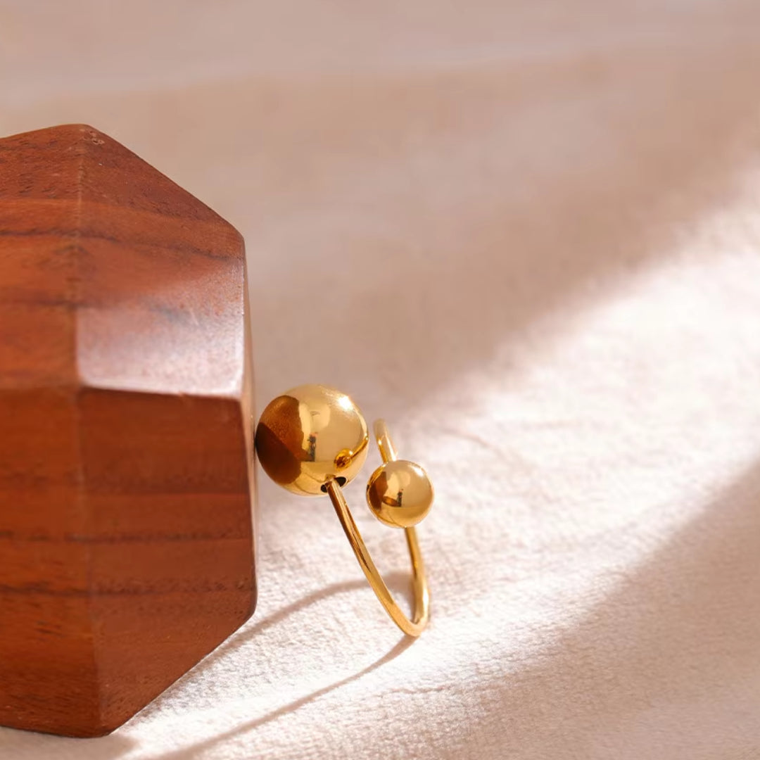 Adjustable Sphere Gold Ring