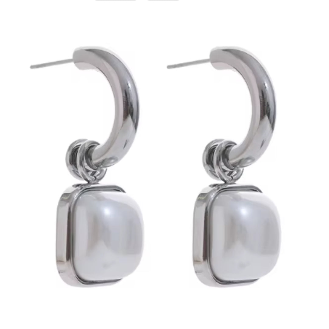 aretes cuadrados, joyería elegante, perlas sintéticas, aretes geométricos, joyería para mujeres






