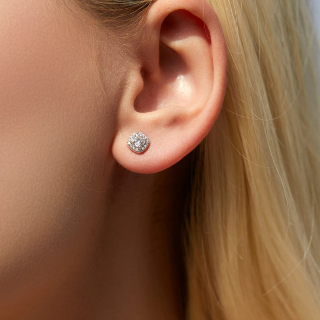 aretes de moissanita, plata 925, joyería geométrica, Lumina Formas, aretes personalizados, moissanita color D, regalos para novias, joyas de boda, certificación GRA