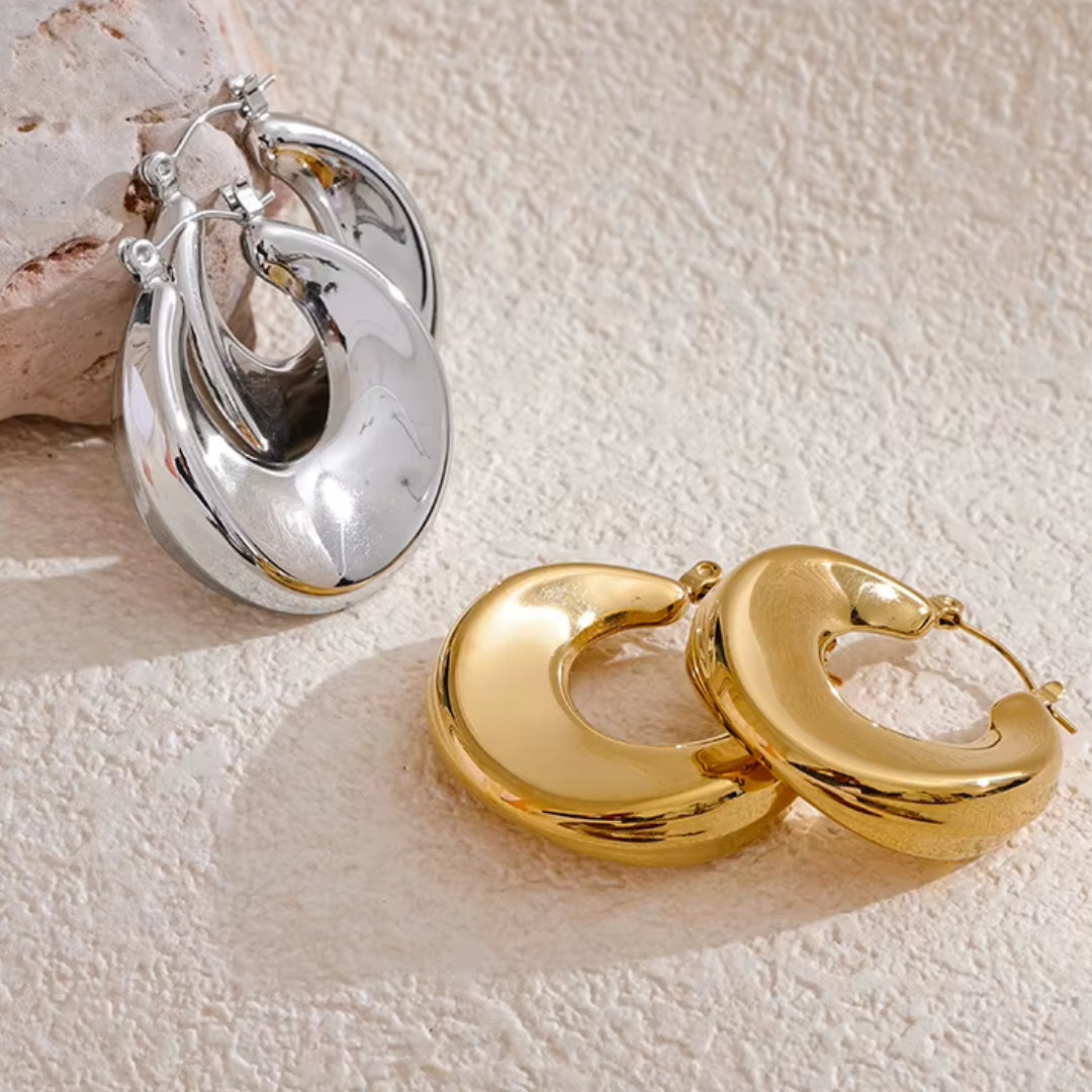 aretes minimalistas, acero inoxidable, baño en oro 18K, aretes geométricos, joyería para mujer, accesorios elegantes, estilo moderno, OroMinimal, Lenora Jewelry