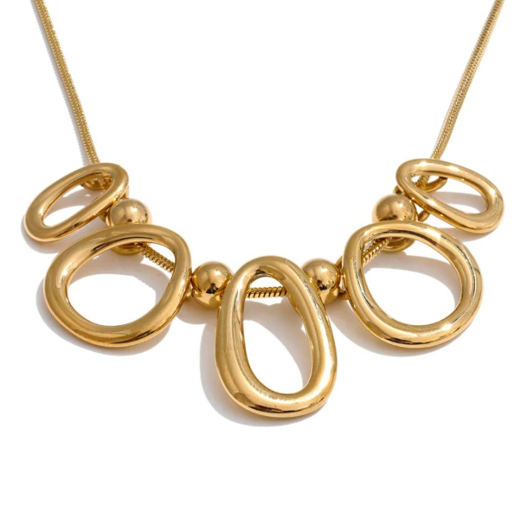 collar personalizado, joyería oro 18k, colgante oval hueco, acero inoxidable resistente, joyas creativas, regalo personalizable, colar ajustable mujer, joyería funcional, diseño geométrico, LENORA