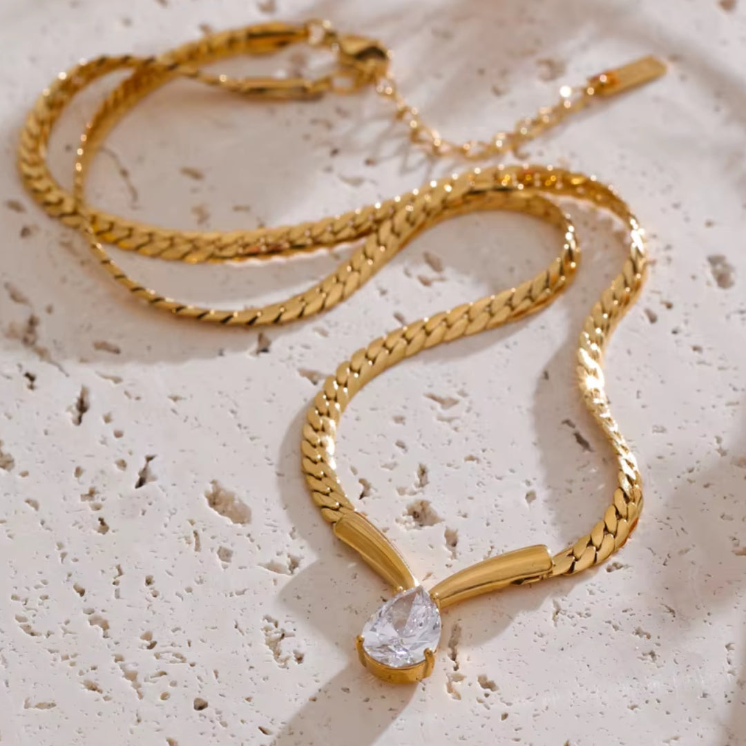 Elite Luminous Necklace