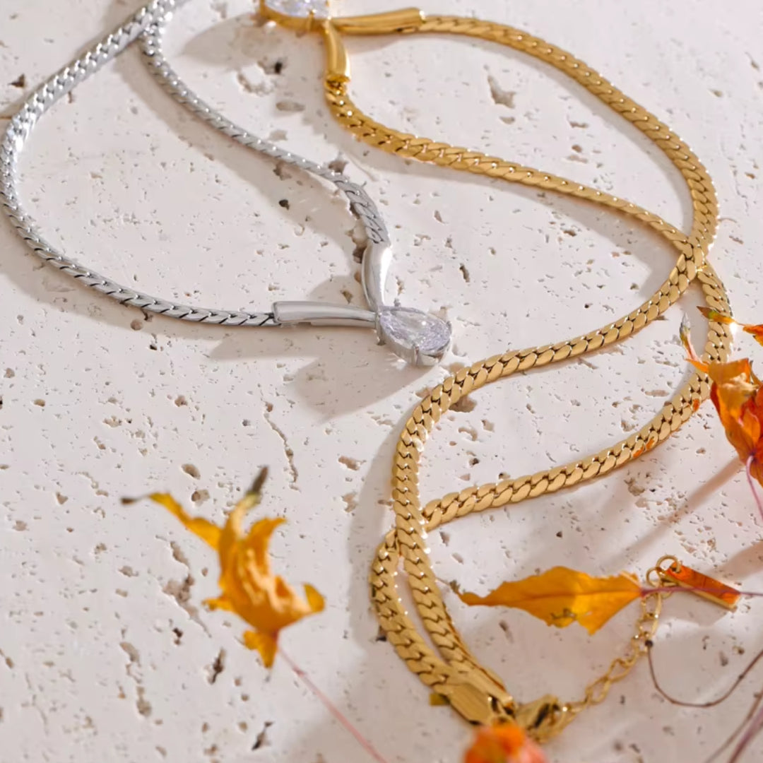 Elite Luminous Necklace