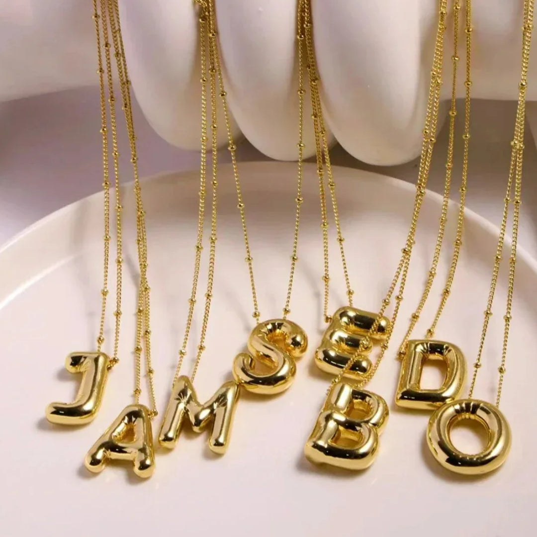 Collar personalizado con inicial de A a Z, dorado 18K, resistente al agua - Lenora Jewelry.
https://lenorajewelry.com/collar-inicial-dorado-a-z-personalizado