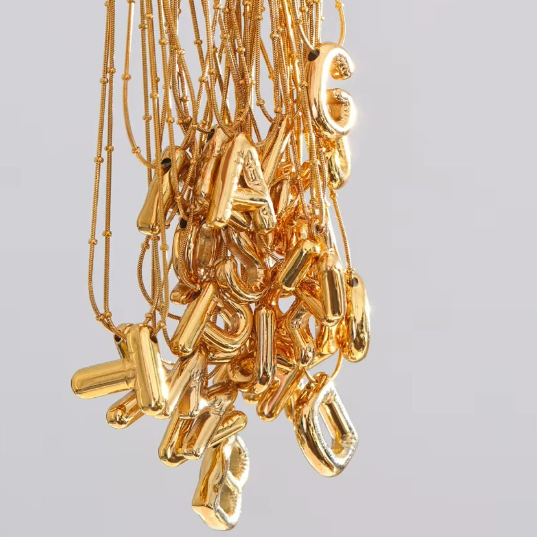 Collar personalizado con inicial de A a Z, dorado 18K, resistente al agua - Lenora Jewelry.
https://lenorajewelry.com/collar-inicial-dorado-a-z-personalizado