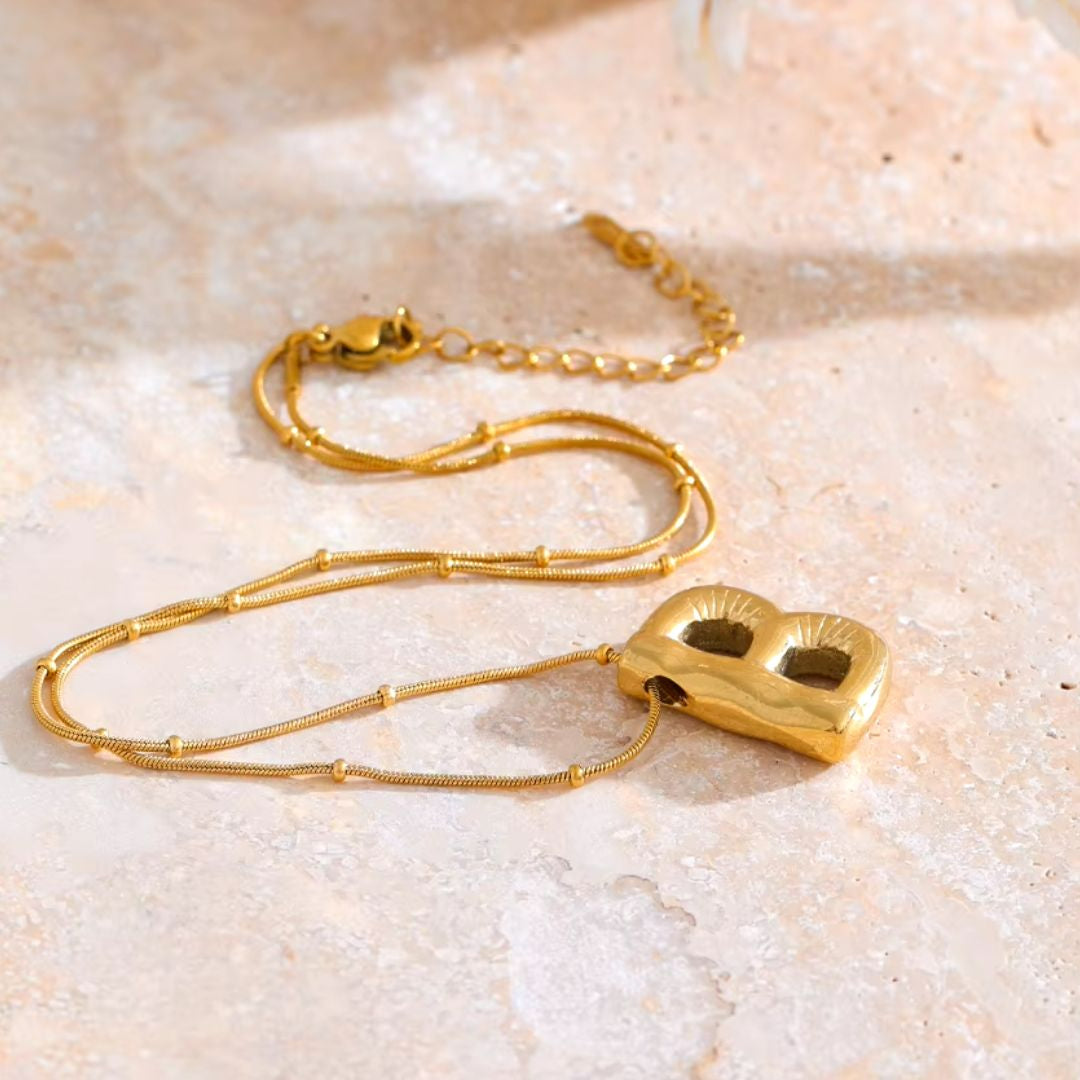 Collar personalizado con inicial de A a Z, dorado 18K, resistente al agua - Lenora Jewelry.
https://lenorajewelry.com/collar-inicial-dorado-a-z-personalizado