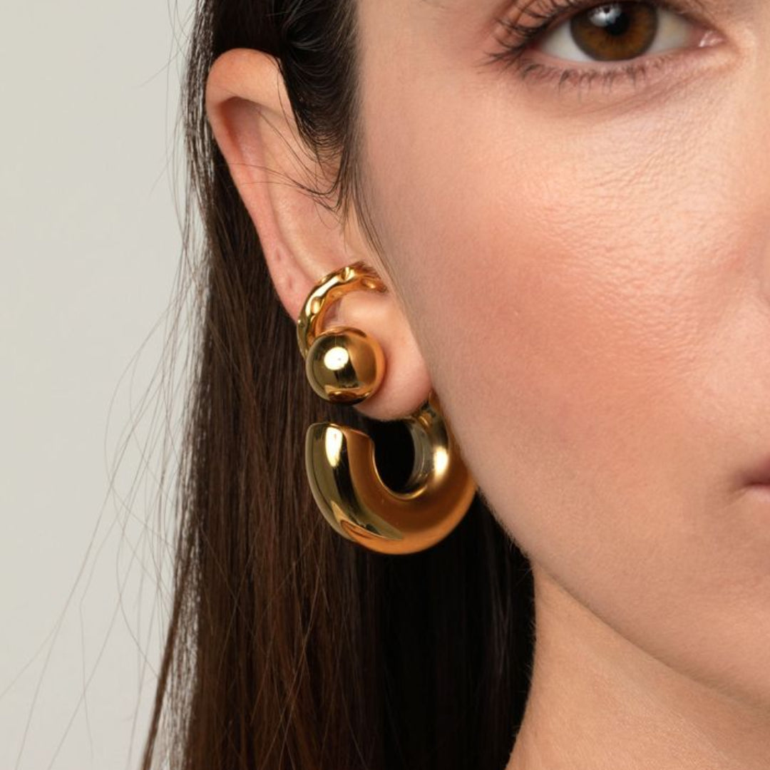 pendientes chunky, pendientes forma de C, pendientes impermeables, joyería acero inoxidable, pendientes baño de oro, pendientes metálicos, pendientes atractivos para mujeres, pendientes de argolla, joyería de moda, regalo para mujeres, accesorios de acero inoxidable, pendientes elegantes.
