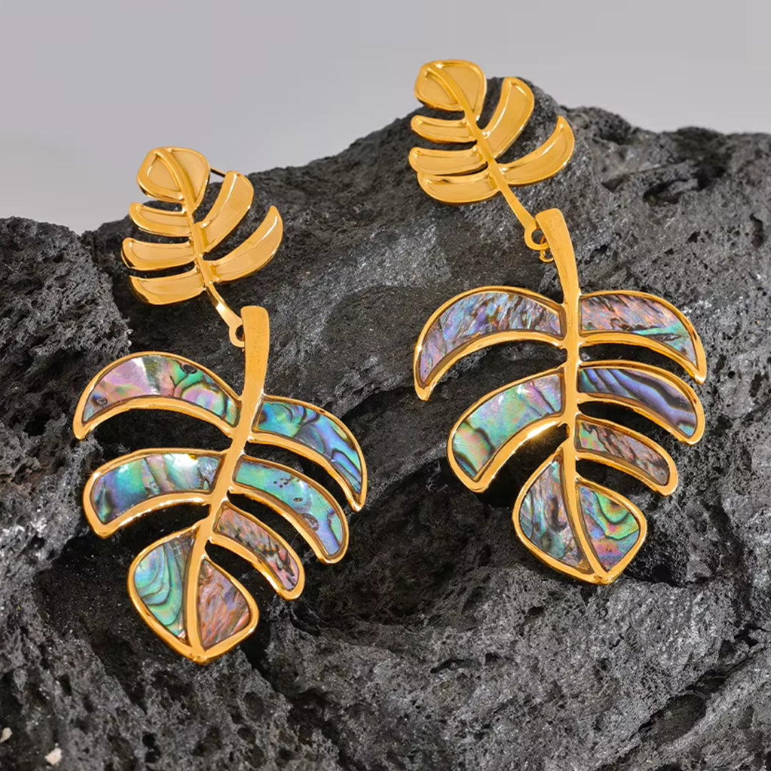 Pendientes de hoja dorada de acero inoxidable con baño de oro 18K
https://lenorajewelry.com/pendientes-hoja-dorada-acero-inoxidable-18k-verano