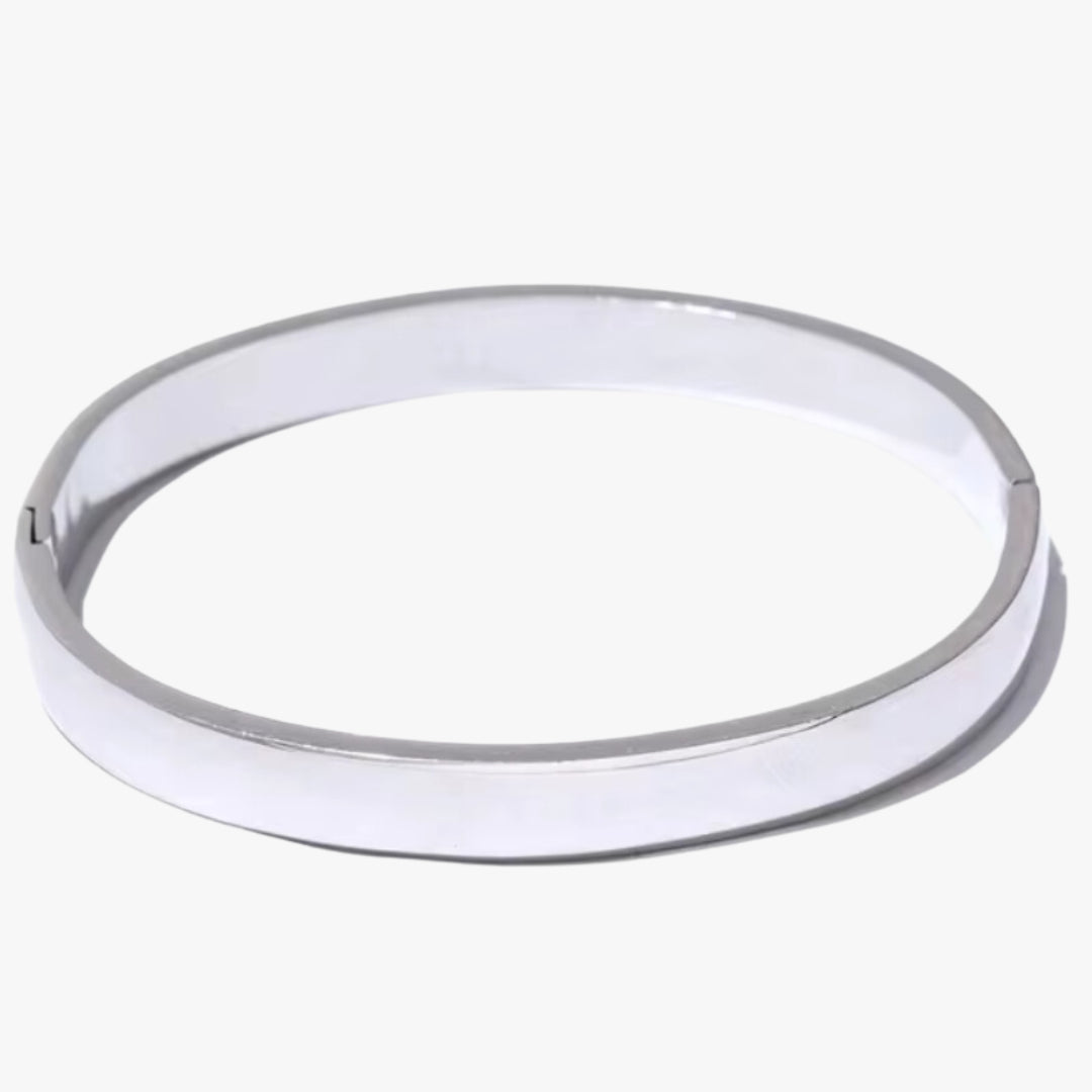 pulsera minimalista, pulsera lisa, pulsera de acero inoxidable, pulsera baño de oro 18k, joyería impermeable, pulsera elegante, pulsera de diseño simple, pulsera para mujeres, brazalete dorado, joyas de moda.