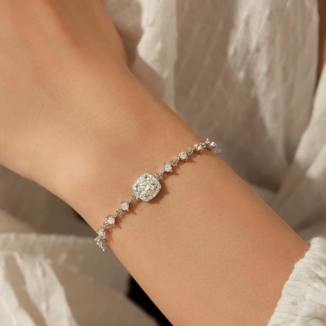 pulsera de moissanita, plata 925, joyería de novia, Lux Stella, alternativa al diamante, pulsera halo, joyas de lujo, regalos para bodas, moissanita color D
