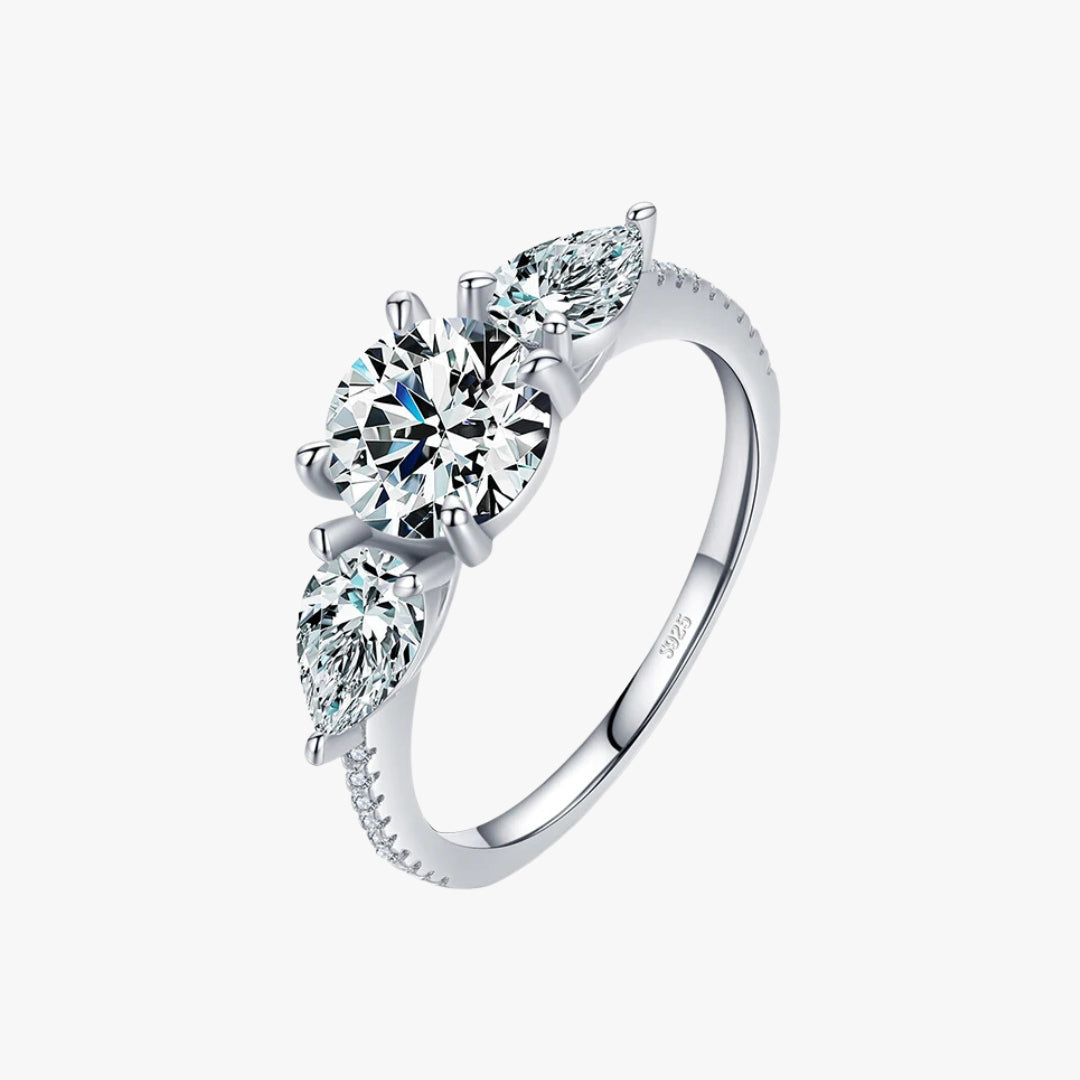 anillo clásico de boda corazones y circonias, anillo de boda con diez corazones y circonias, anillo de boda clásico corazones, anillo con corazones y circonias boda, anillo de boda clásico con circonias