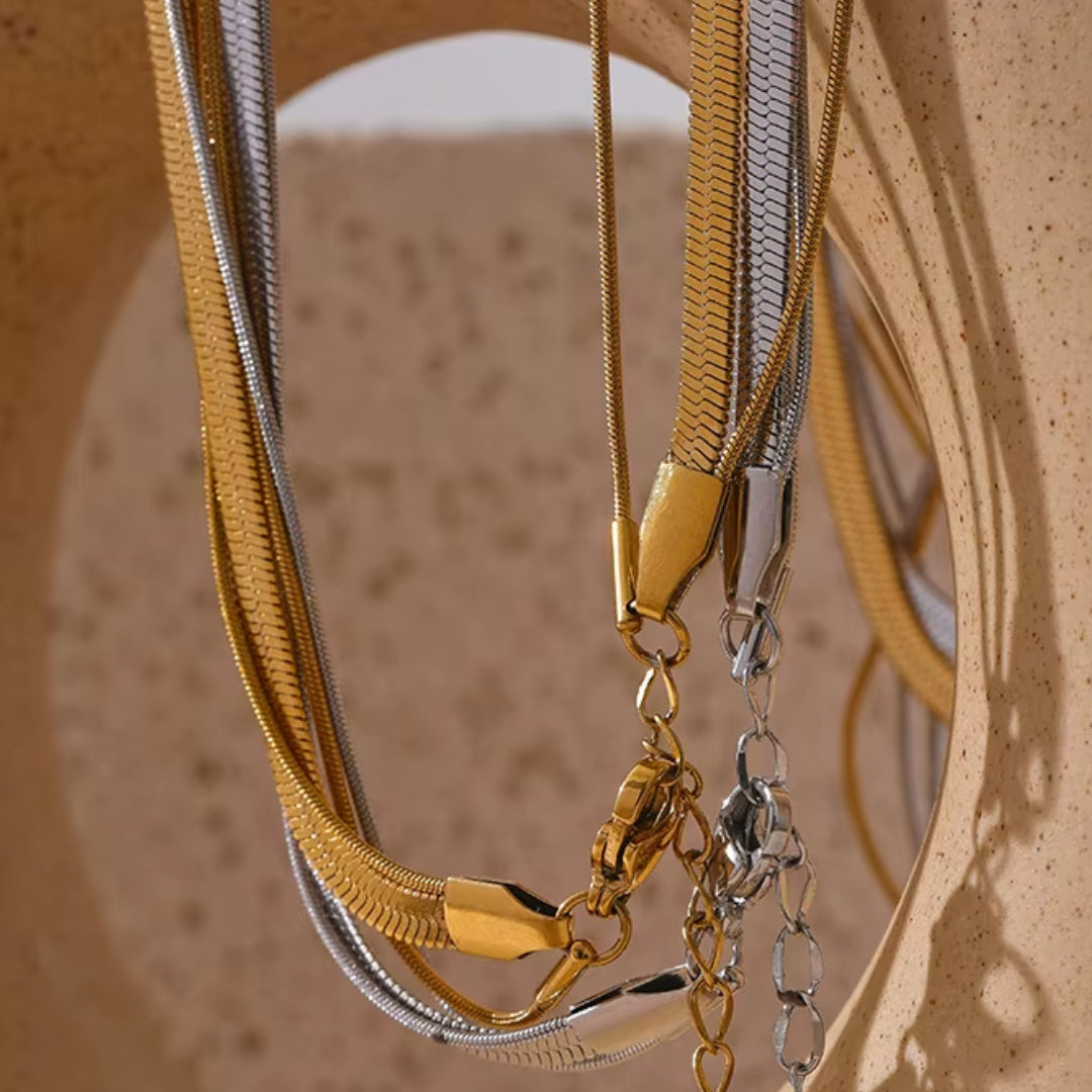 collar, joyas, oro 18K, acero inoxidable, cadena cobra, capas, moda, accesorios