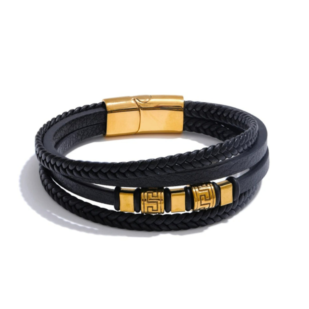 <img src="https://lenorajewelry.com/pulsera-trenzada-boldsteel-68.jpg" alt="Pulsera trenzada de acero inoxidable para hombres" />